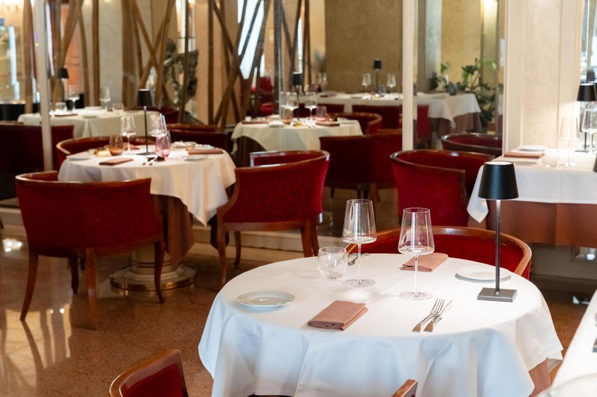 Hotel Vittoria Брешія Екстер'єр фото
